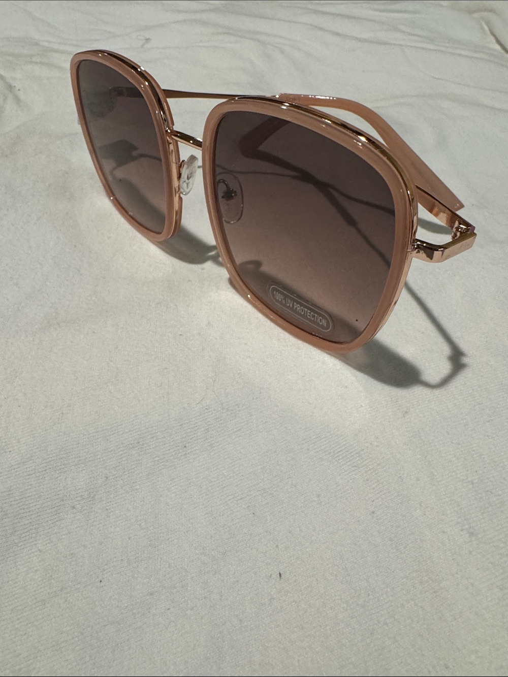 New Loft edge oversized square sunglasses. - Picture 5 of 5